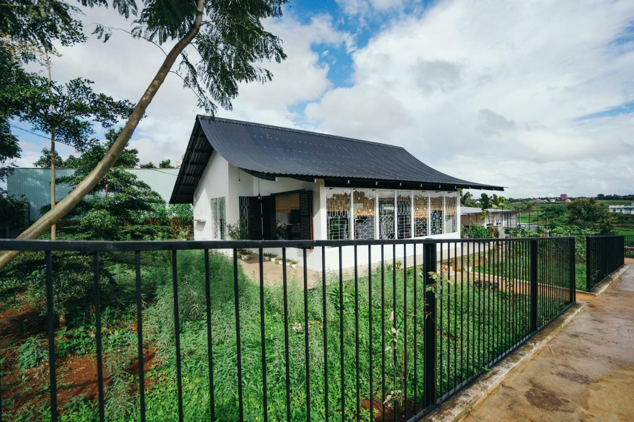 Xom Organic Farm Stay Плейку Экстерьер фото